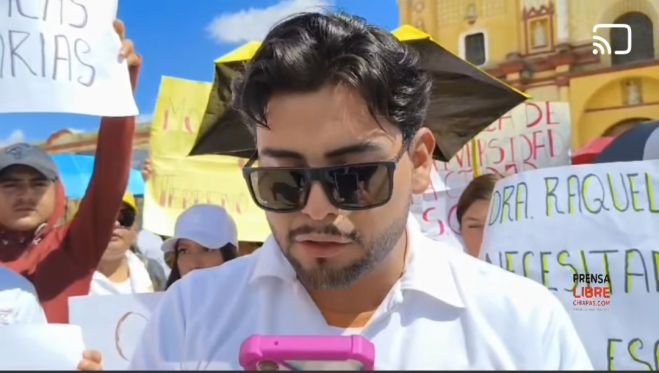 Estudiantes de Medicina Marchan en Defensa de la UBBJ en San Cristóbal de Las Casas