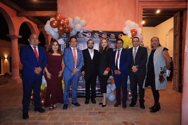 Fabiola Ricci fortalece v&iacute;nculos con el Colegio de Arquitectos del Sureste en su 34&deg; aniversario