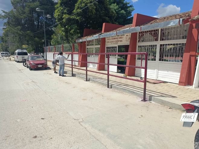 Exigen investigar presuntos tocamientos inapropiados a una alumna de secundaria en San Crist&oacute;bal