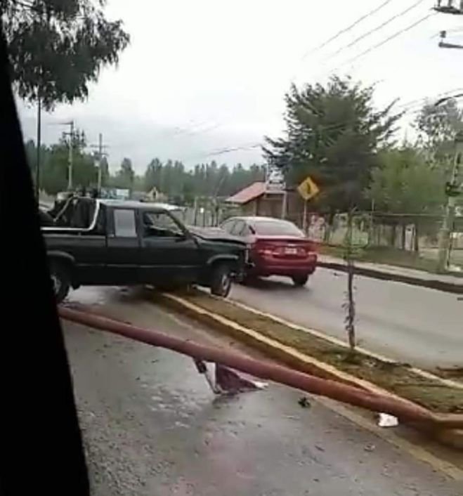 Accidente de tránsito en el Eje Vial 3 de San Cristóbal de Las Casas 