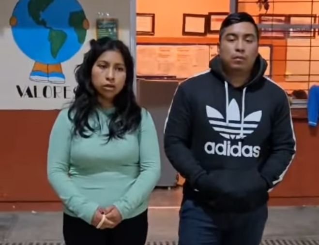Retienen y amarran a una pareja por robarse recursos de una escuela