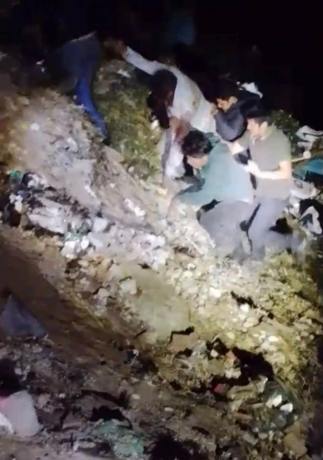 Muere menor tras caer con su padre a un barranco en Navenchauc