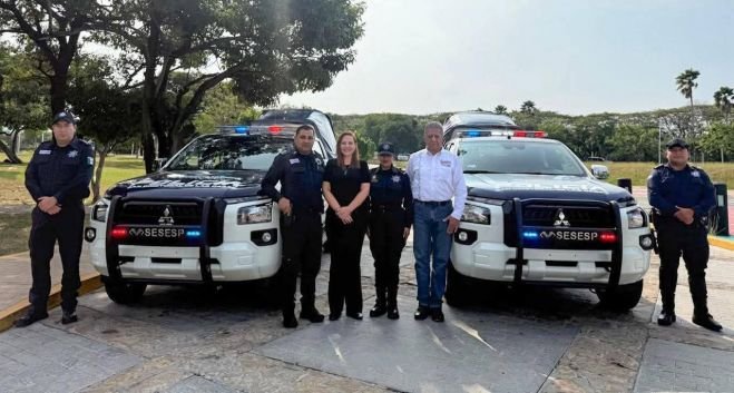 Más seguridad para San Cristóbal: entregan patrullas y equipo táctico