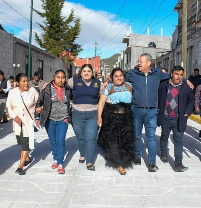 CUMPLE GOBIERNO MUNICIPAL DE SAN CRISTÓBAL DE LAS CASAS CON MÁS OBRAS DE PAVIMENTACIÓN
