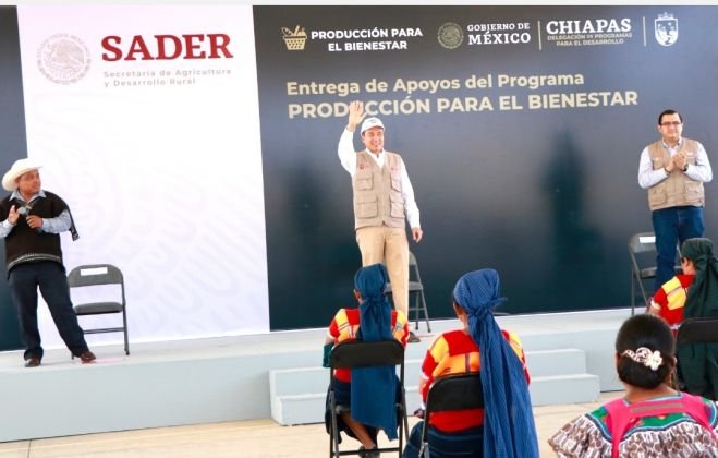 En Chiapas, no se detendr&aacute; la entrega de apoyos sociales y de alimentaci&oacute;n ante el COVID-19: Rutilio Escand&oacute;n