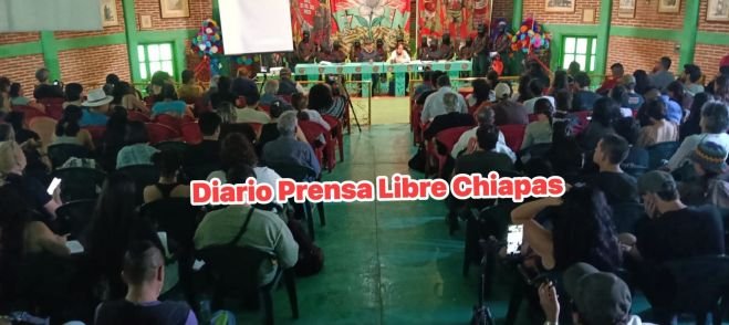 Segundo día del encuentro zapatista reúne a más de 800 personas en San Cristóbal de Las Casas
