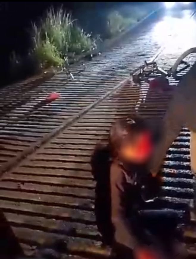 Ni&ntilde;os resultan gravemente heridos en accidente de bicicleta en Zinacant&aacute;n