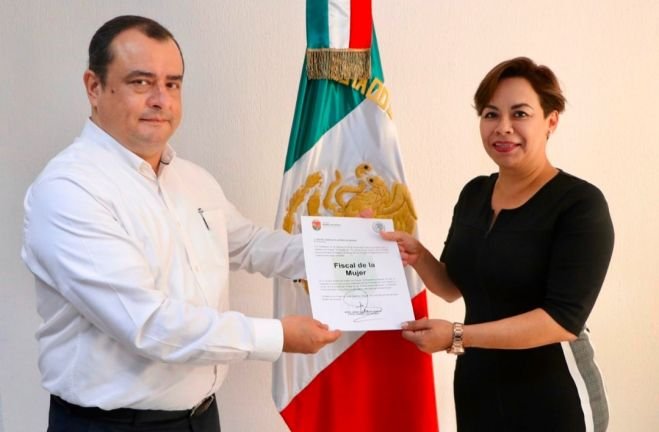Nombra fiscal general a X&oacute;chitl Villatoro Sol&oacute;rzano como fiscal de la Mujer
