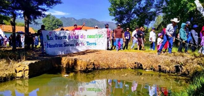 Ambientalistas realizan marcha-peregrinación por la paz 